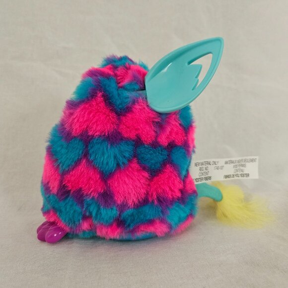 Hasbro Furby Boom Pink & Blue Hearts – Interactive Electronic Toy – 6” - Picture 7 of 11